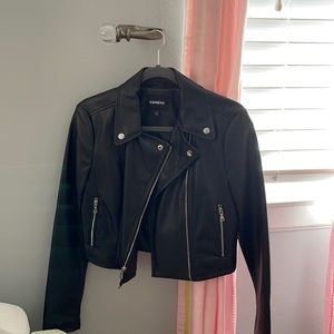 Cropped black  leather jacket